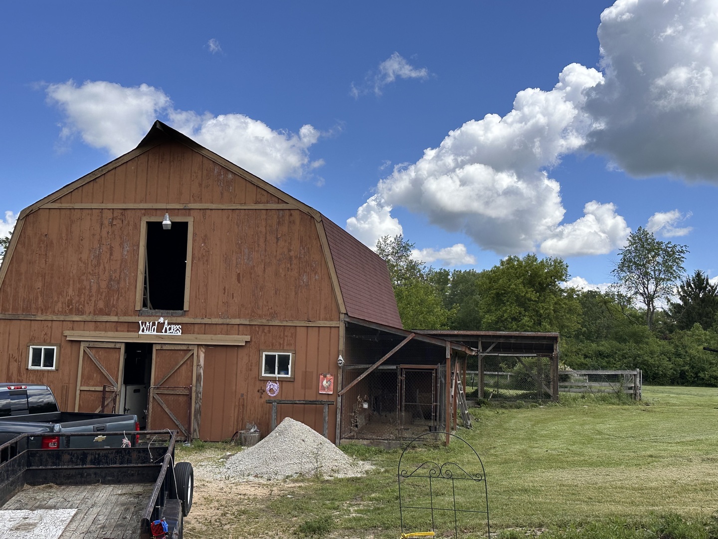 2508 S Justen Road Property Photo 8