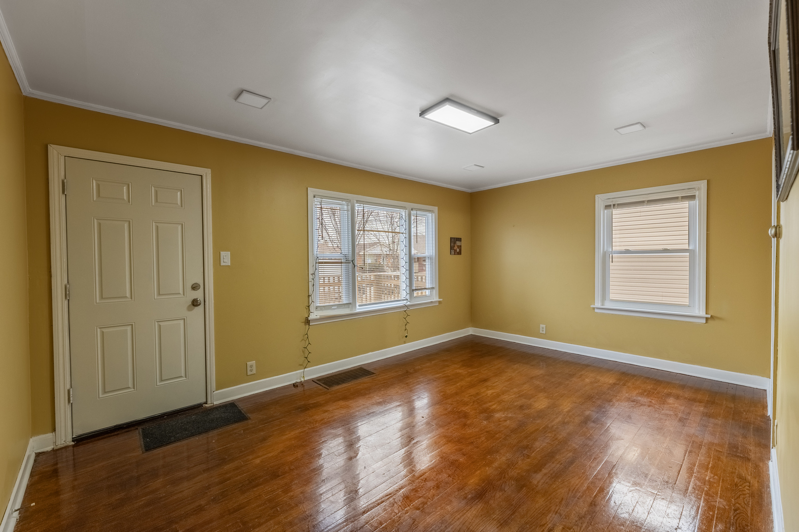 3939 W 85th Street Property Photo 6