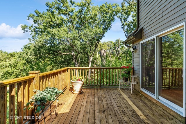 449 Roslyn Road Property Photo 22