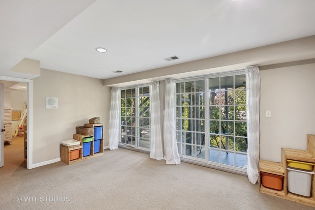 449 Roslyn Road Property Photo 28
