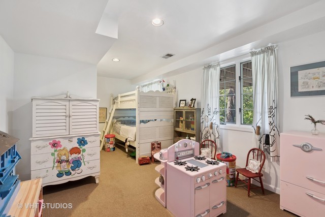 449 Roslyn Road Property Photo 29