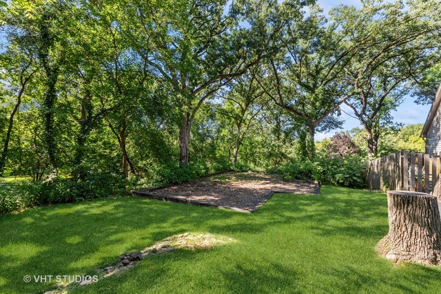 449 Roslyn Road Property Photo 36