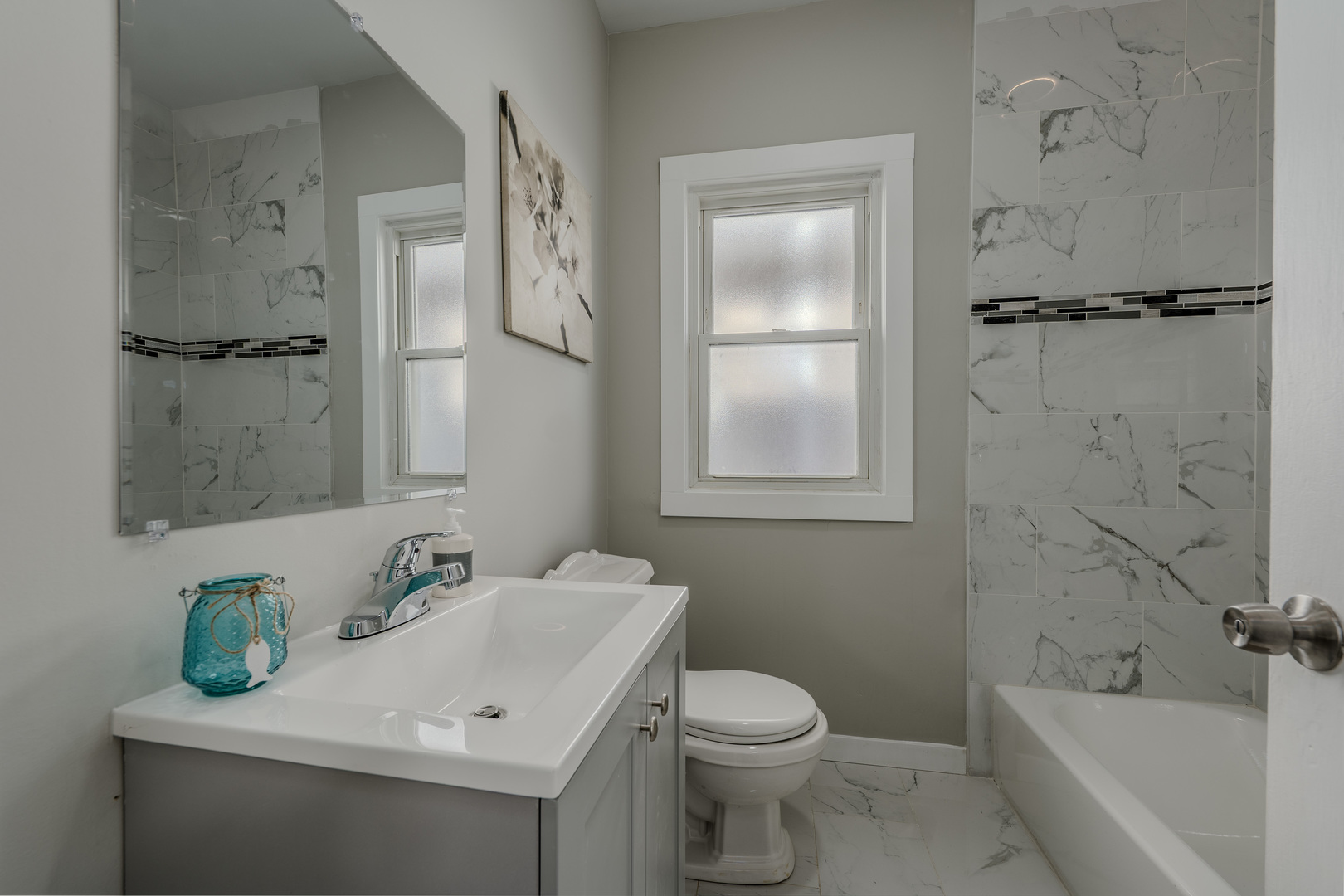 10131 S Calumet Avenue Property Photo 11
