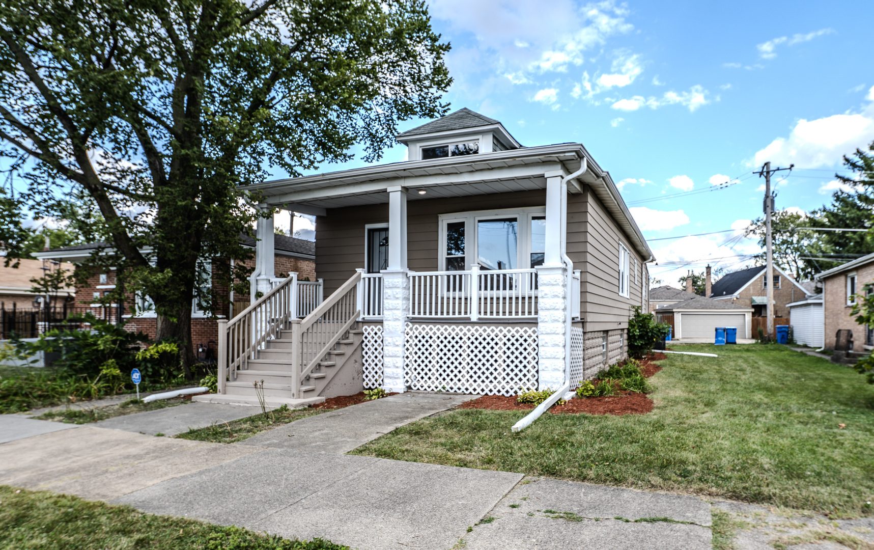 9617 S Genoa Avenue Property Photo 2