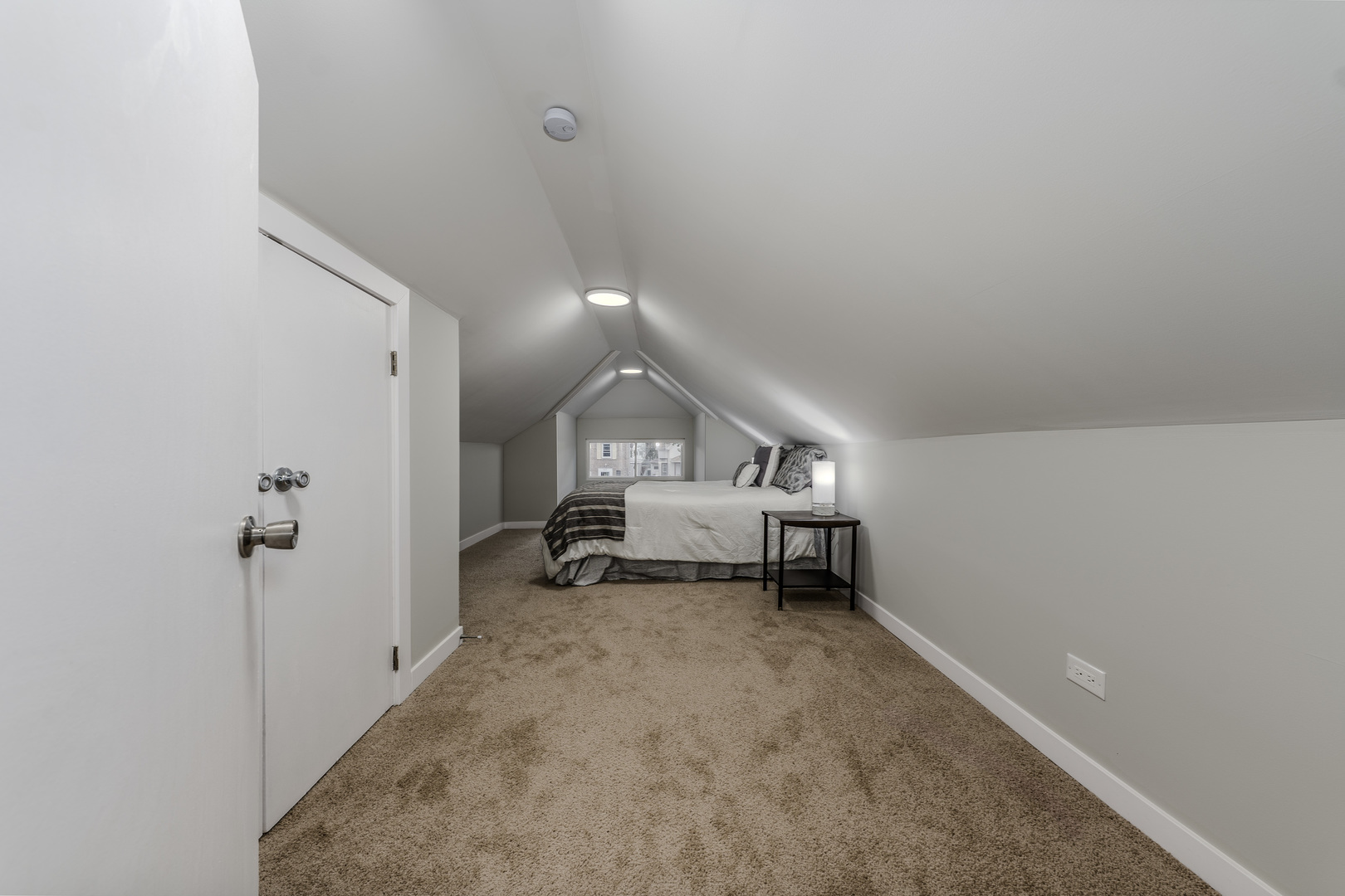 9617 S Genoa Avenue Property Photo 20