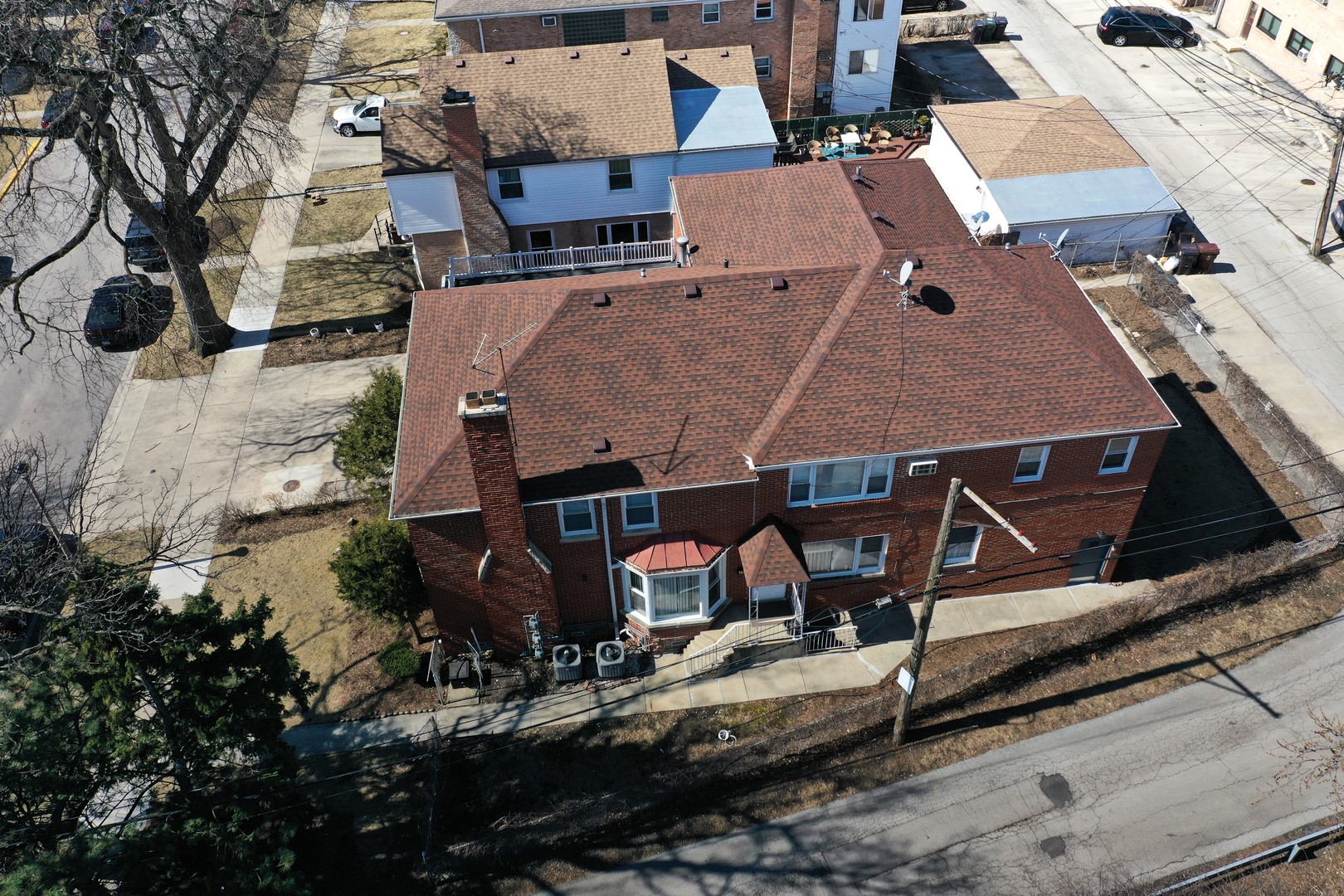 4820 Hull Street Property Photo 6