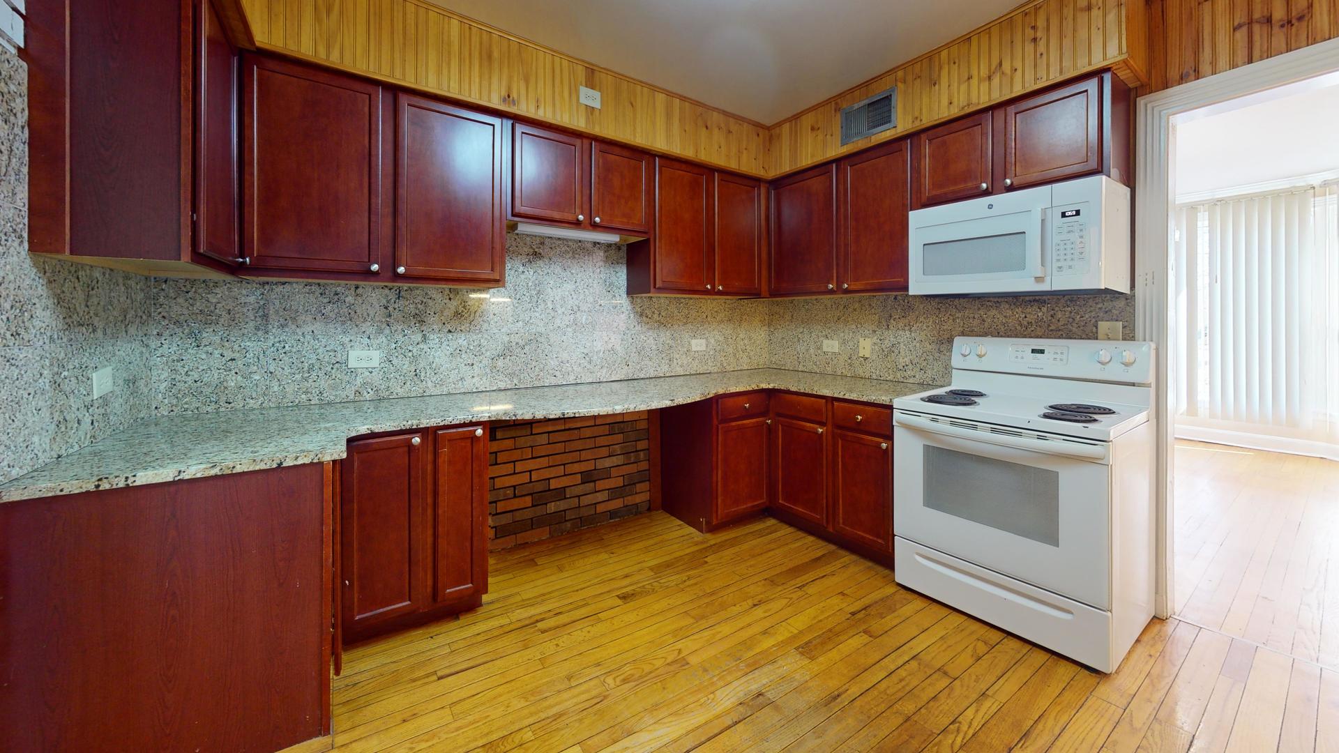 4820 Hull Street Property Photo 12