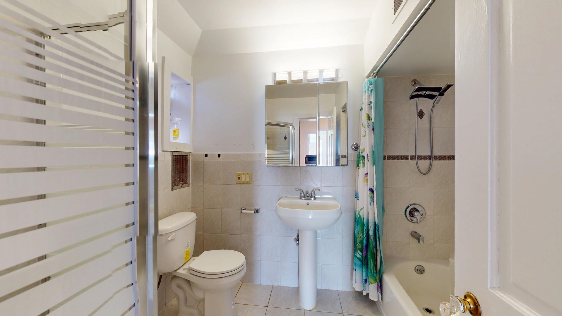 4820 Hull Street Property Photo 13