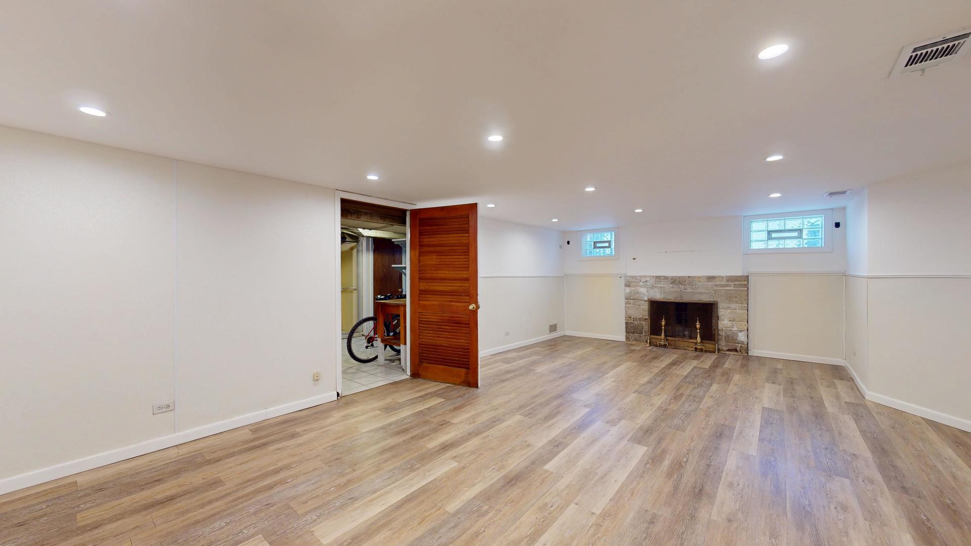 4820 Hull Street Property Photo 14