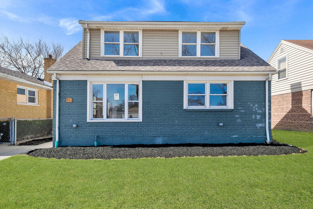 804 Suffolk Avenue Property Photo
