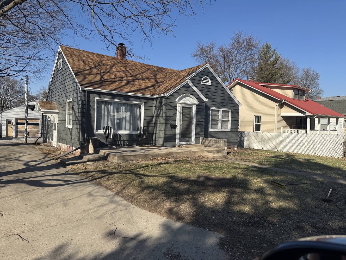 815 W South Street Property Photo