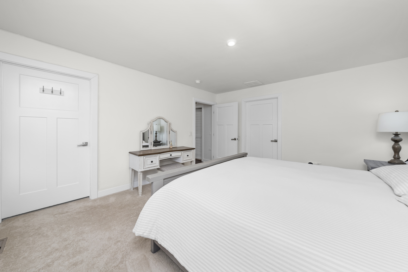 2811 Silver Springs Court Property Photo 12