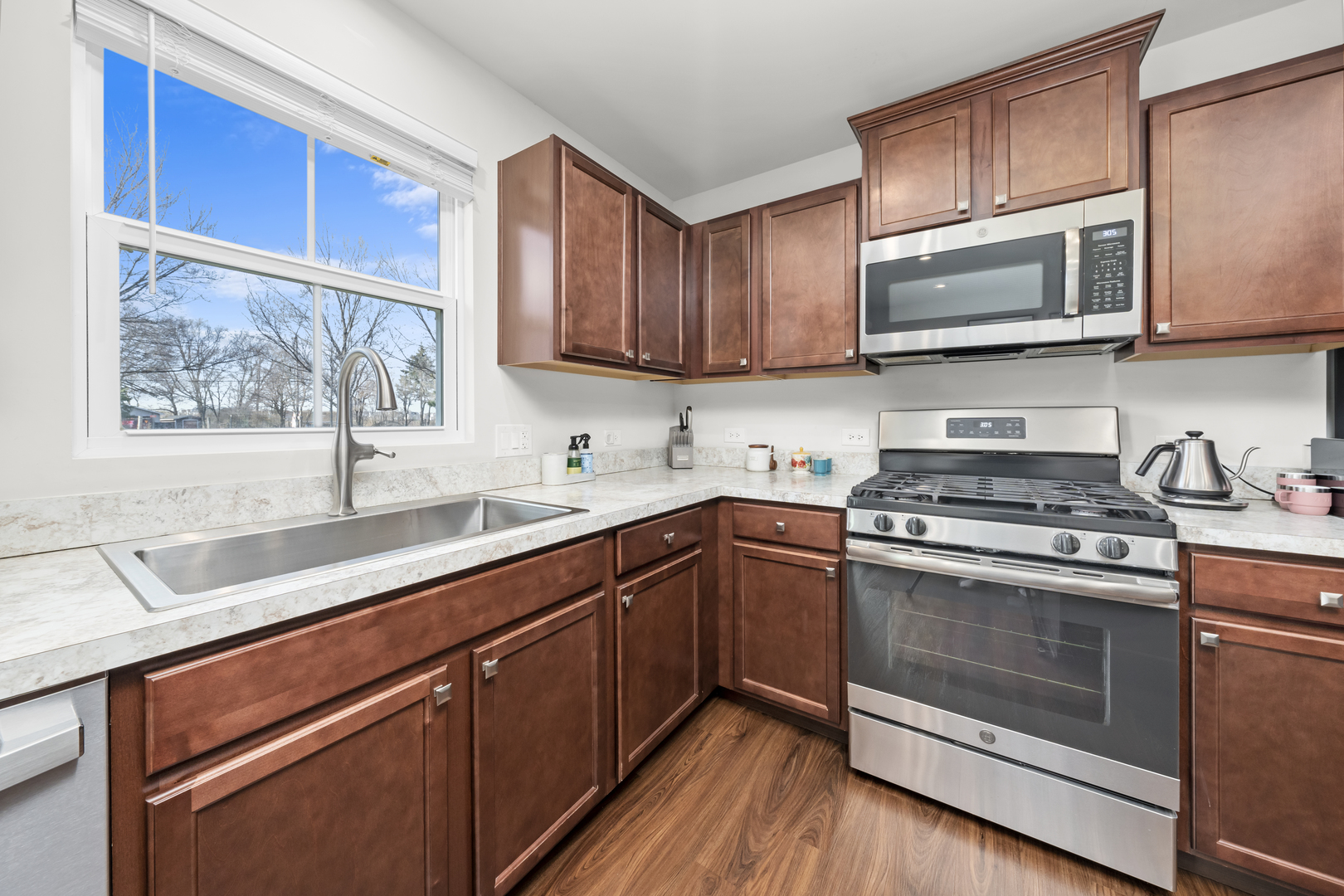 2811 Silver Springs Court Property Photo 18