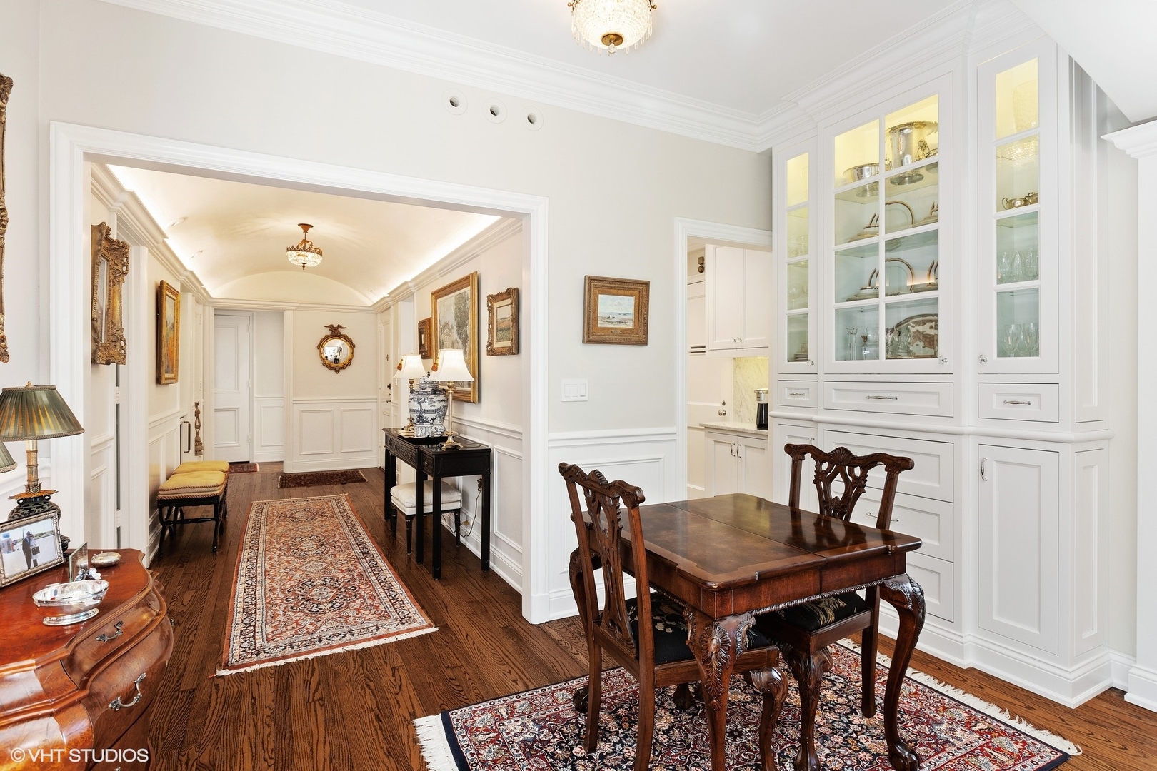 179 E Lake Shore Drive 603 Property Photo 11
