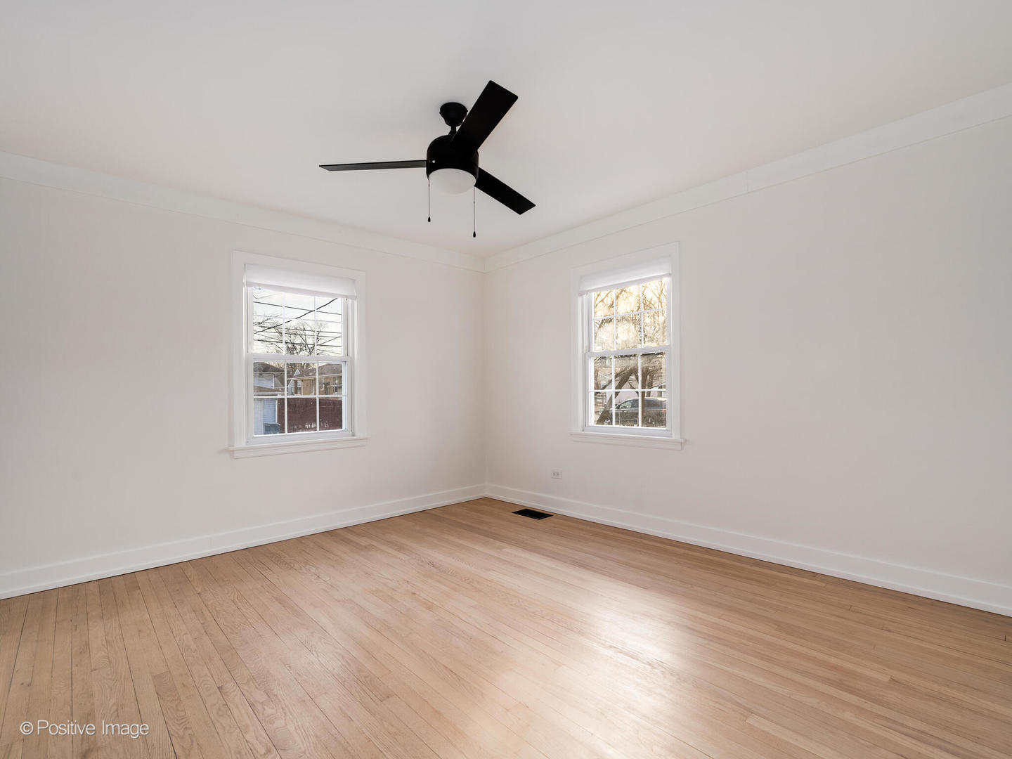 37 Waltham Street Property Photo 9
