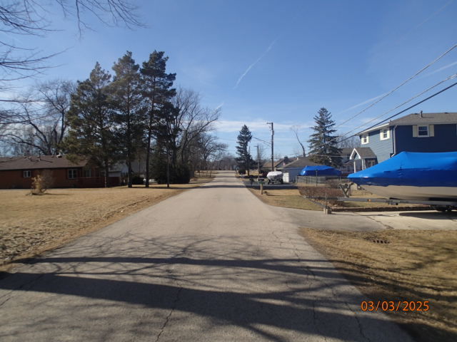 25404 W Highwoods Drive Property Photo 5