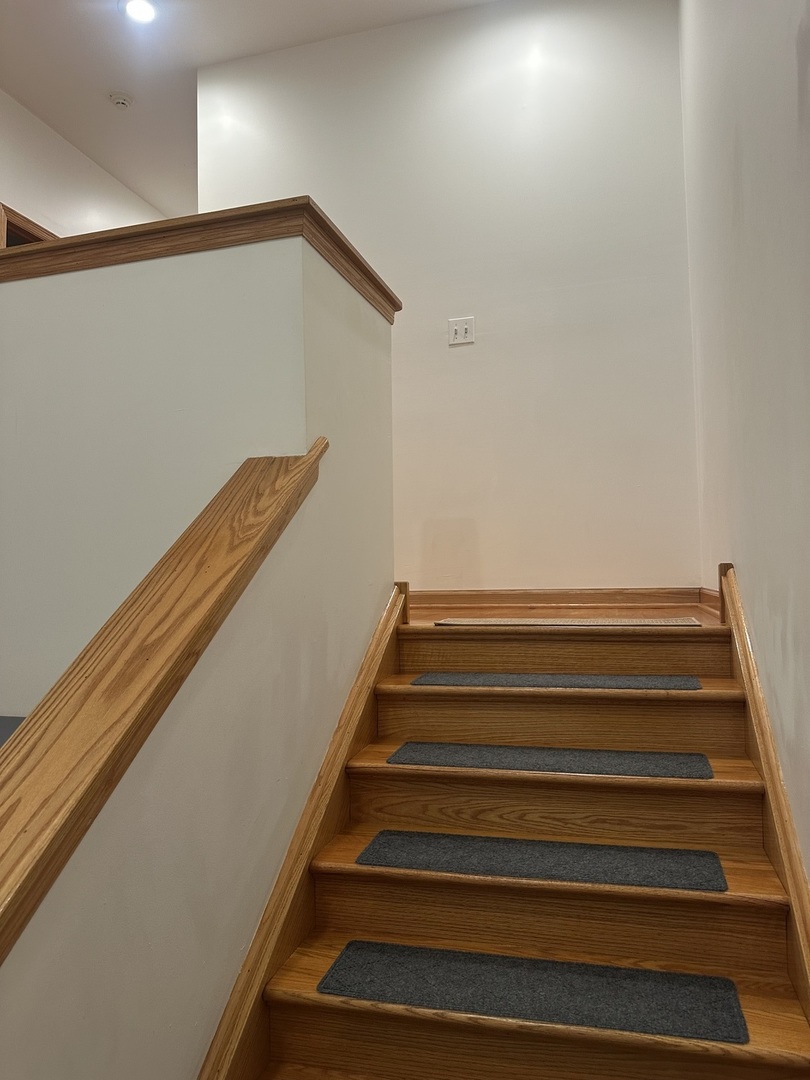2817 S Thomas Barclay Drive Property Photo 11