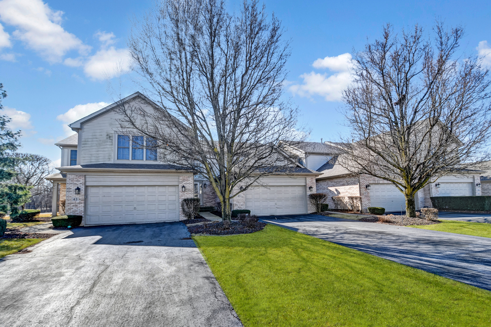 45 Aegina Court Property Photo