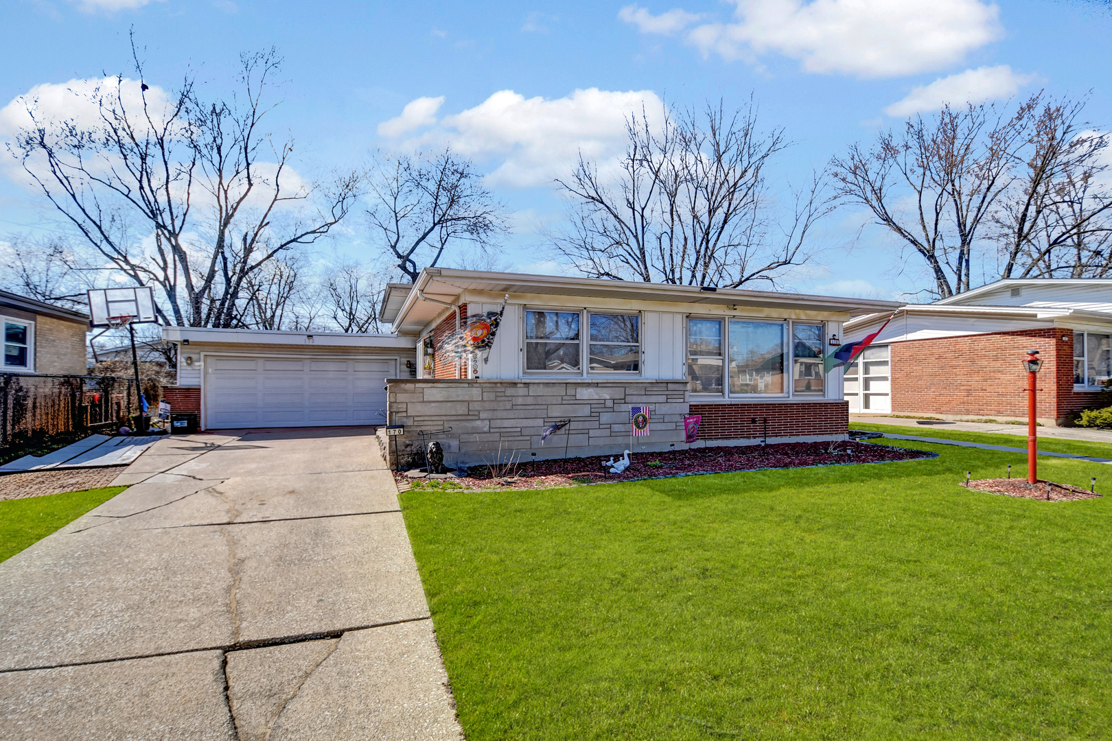 170 S Serena Drive Property Photo