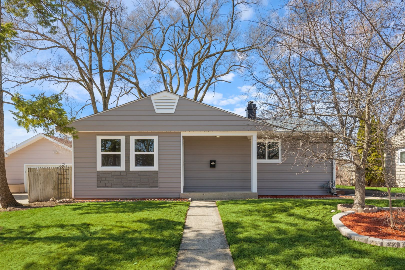 60 Hickory Drive Property Photo