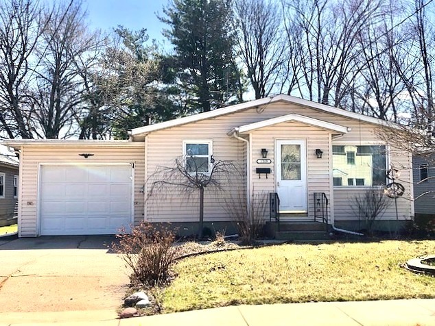 1209 E 16th Street Property Photo