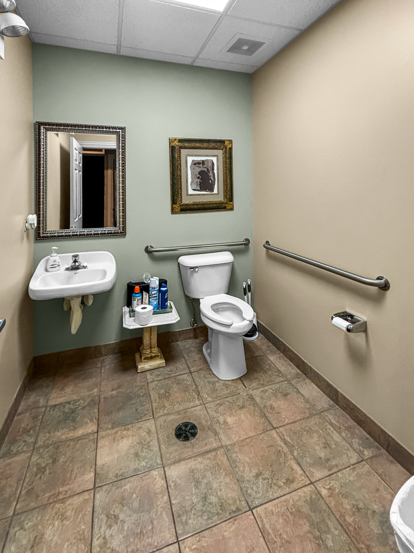 2 Executive Court 4 Property Photo 11