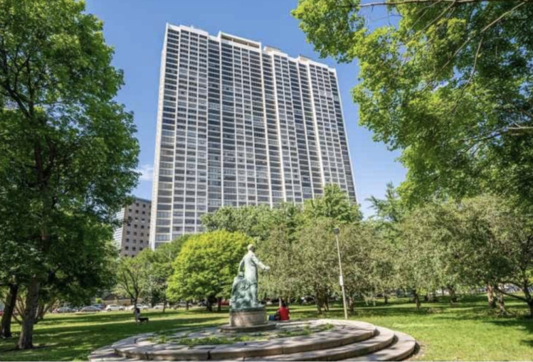 2800 N Lake Shore Drive 2415 Property Photo