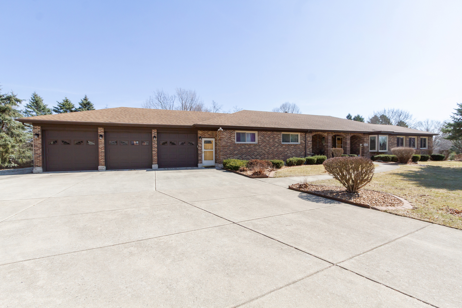 3104 Pendleton Court Property Photo