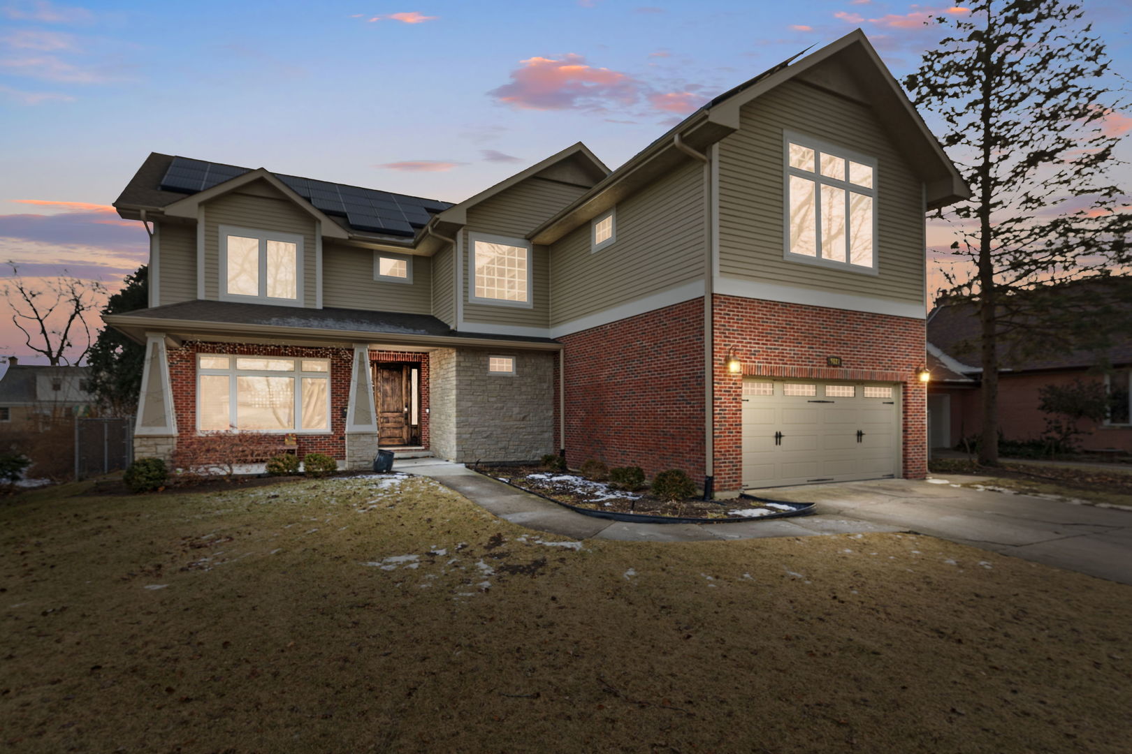 9127 Menard Avenue Property Photo