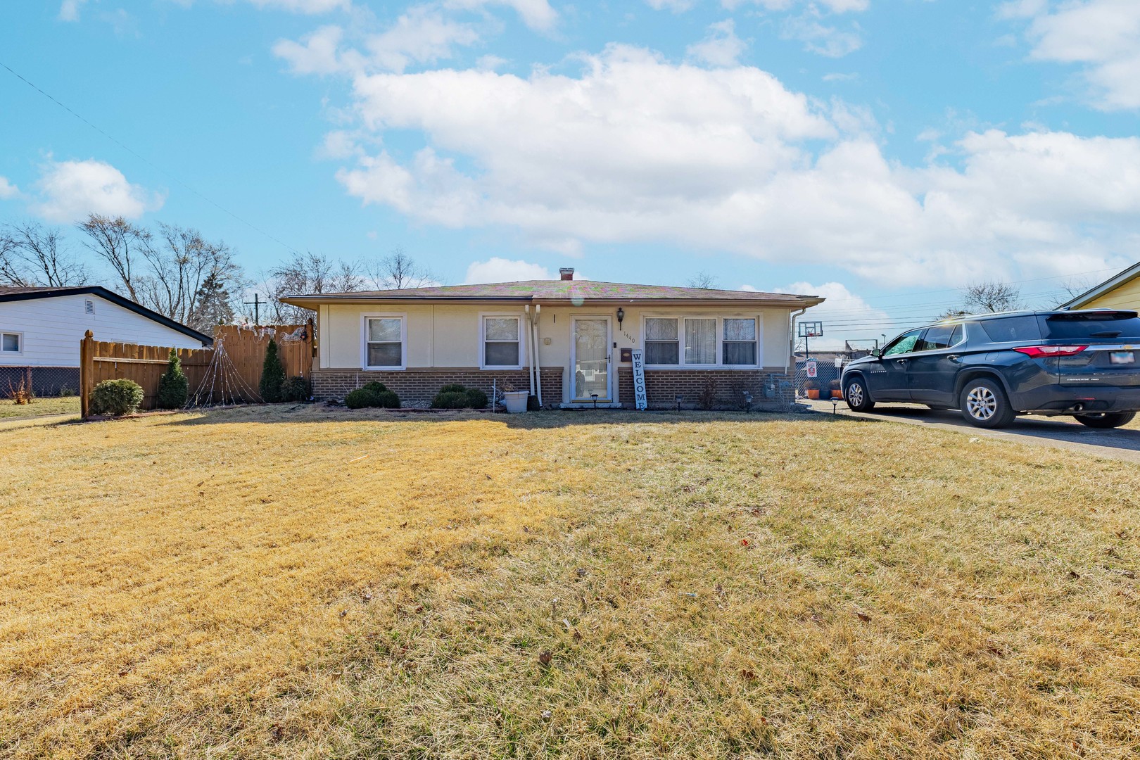 1440 Forest Place Property Photo