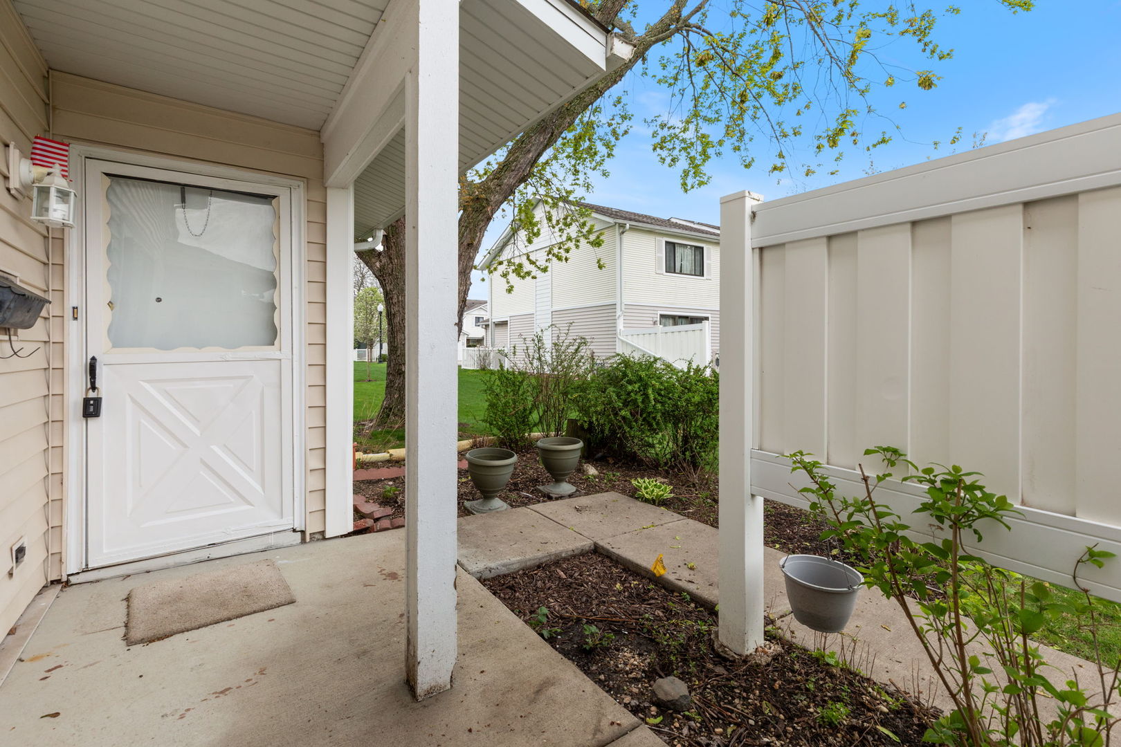 236 N Waterford Drive Property Photo