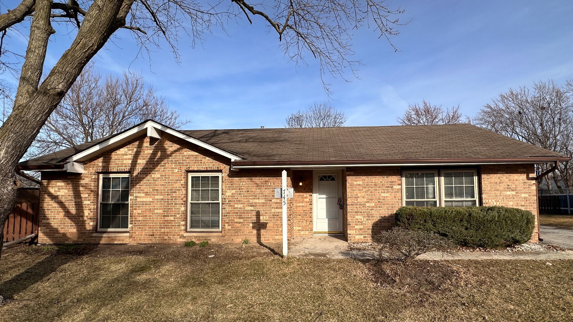 745 Harvard Lane Property Photo