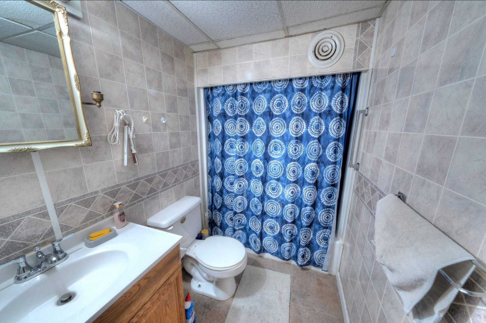 469 N Birch Street Property Photo 13