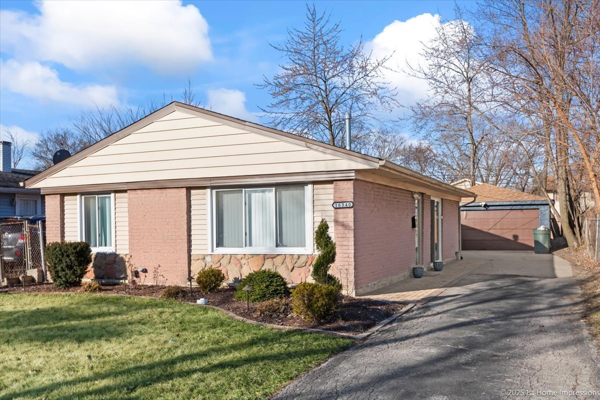 16340 Justine Street Property Photo