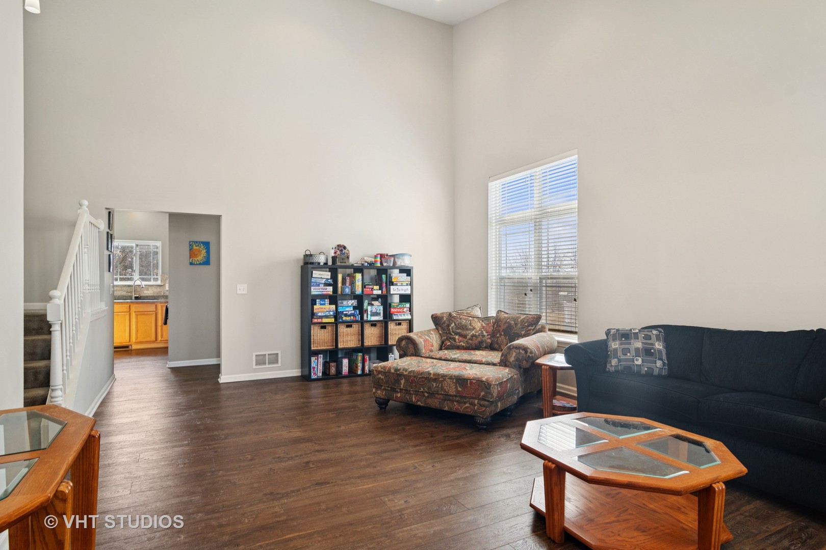 2114 Greenview Drive Property Photo 3