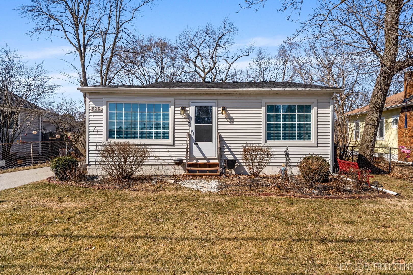 3s520 Batavia Road Property Photo