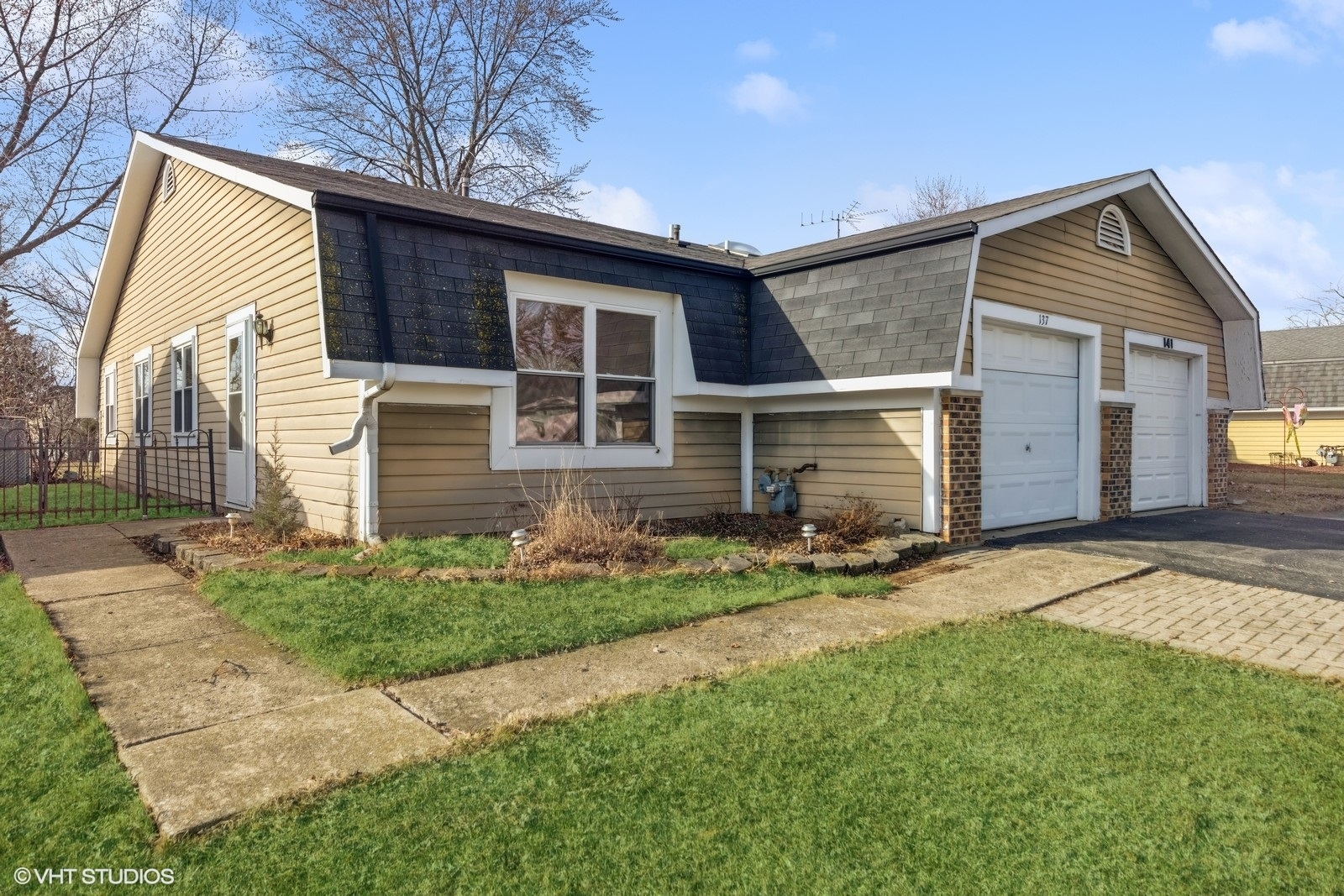 137 Golden Drive Property Photo