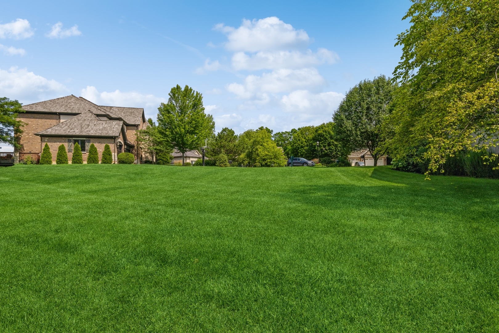 21855 W Murfield Court Property Photo