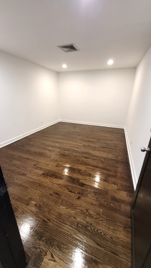 5642 W Diversey Avenue Property Photo 8