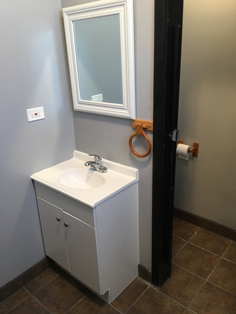 5642 W Diversey Avenue Property Photo 11