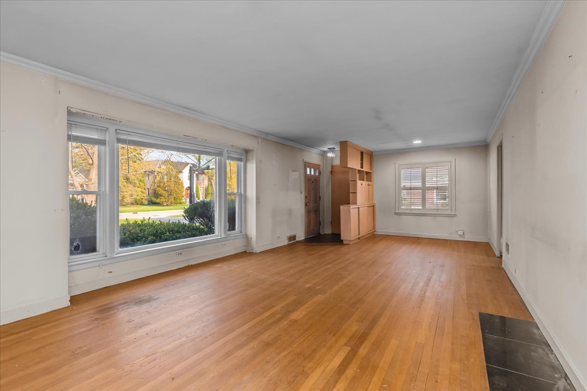 1124 Old Elm Lane Property Photo 3