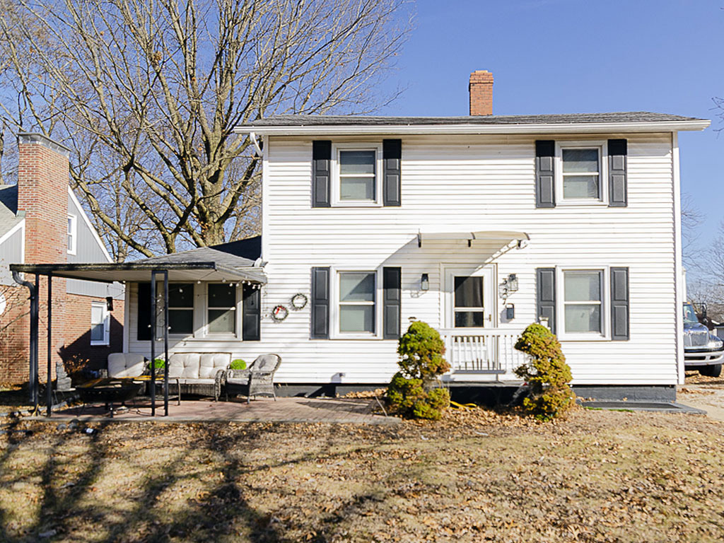 Rantoul Twp Hs Real Estate Listings Main Image
