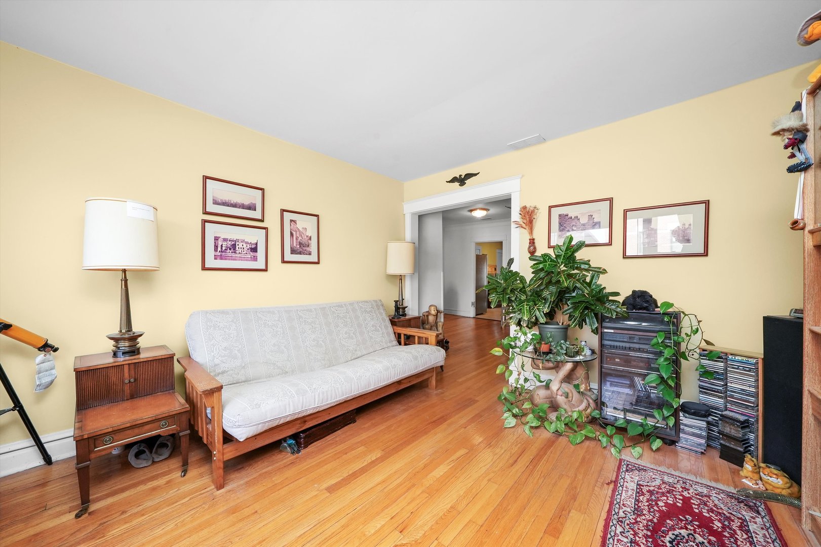 1303 W Chicago Ave Property Photo 17