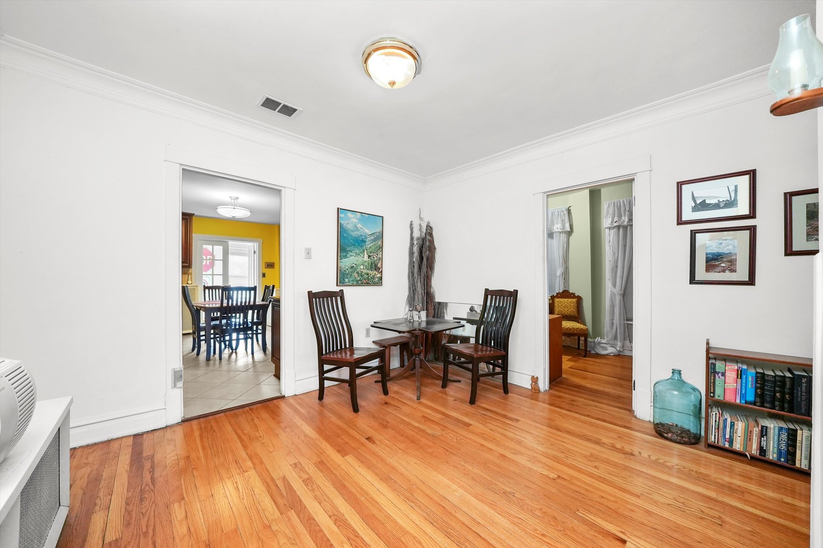 1303 W Chicago Ave Property Photo 19