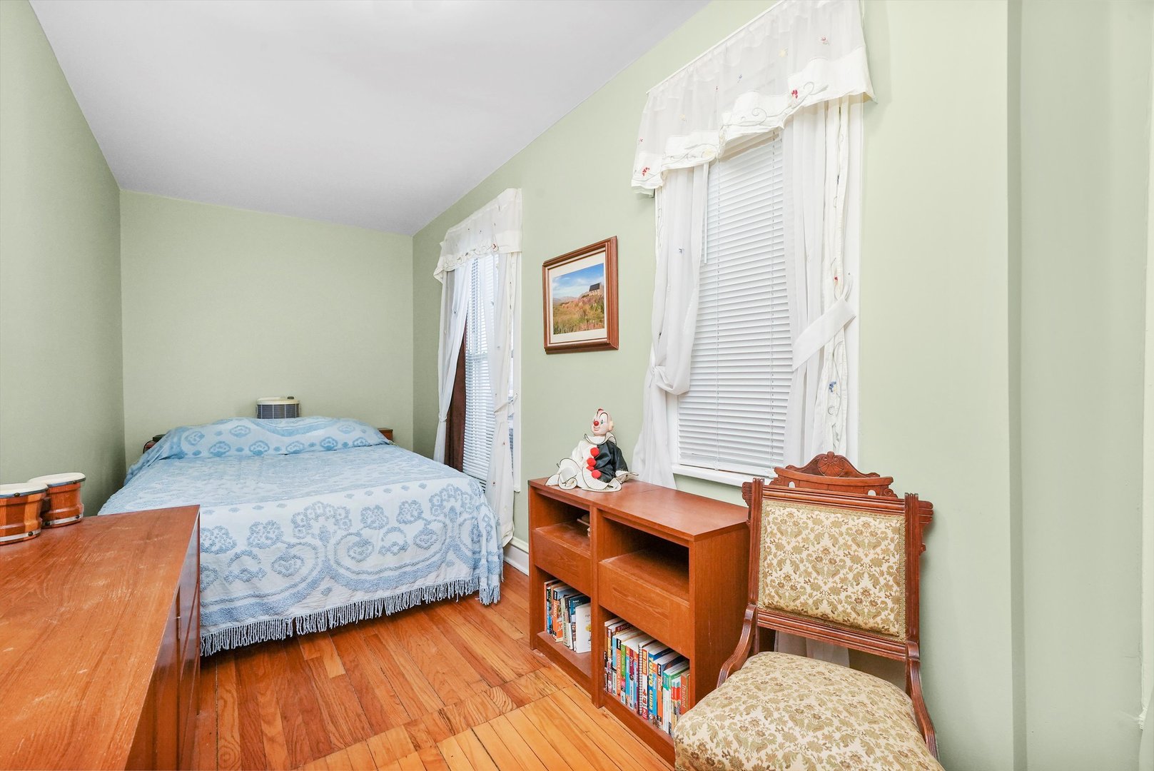 1303 W Chicago Ave Property Photo 20