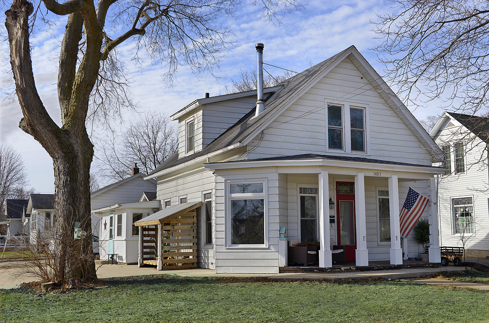 1403 W Madison Street Property Photo 1
