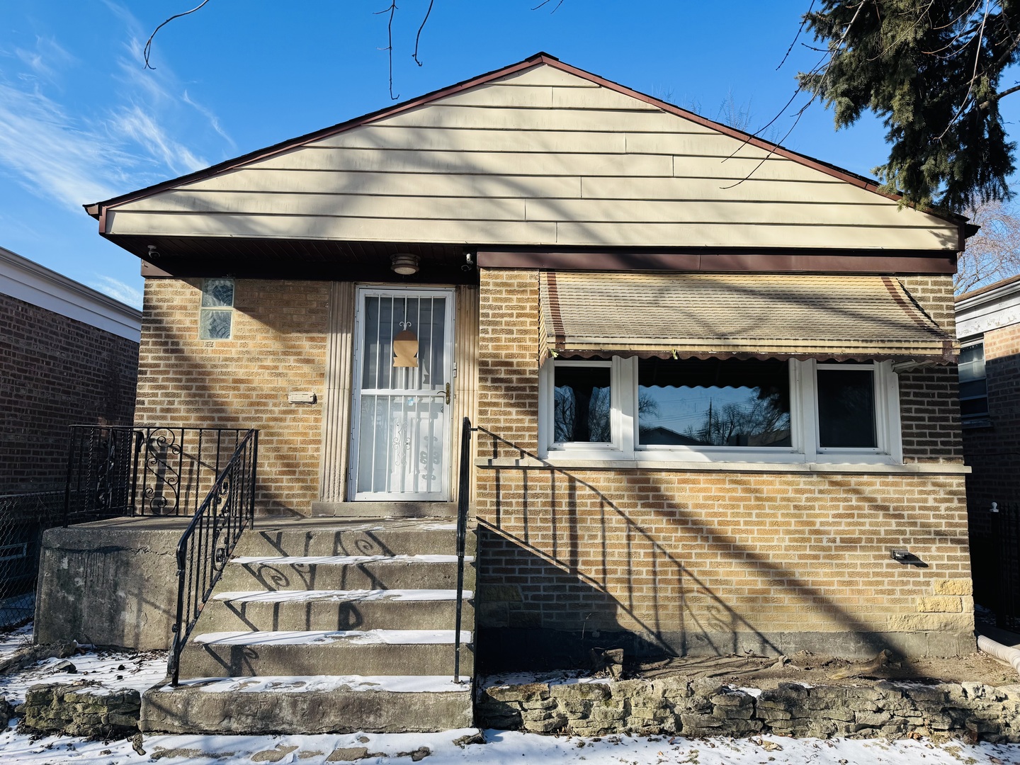 4508 S Laporte Avenue Property Photo