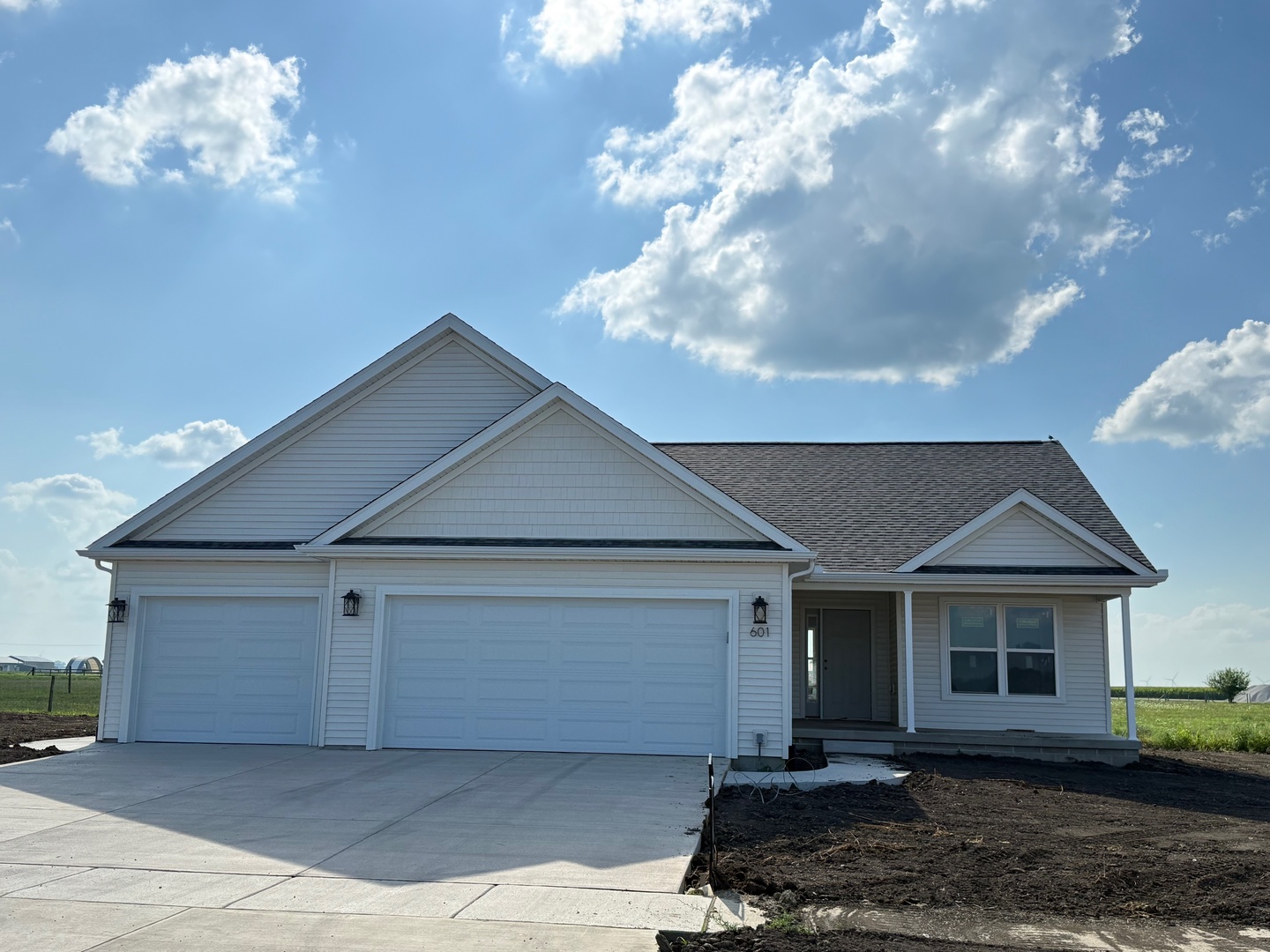 601 Patterson Drive Property Photo 1
