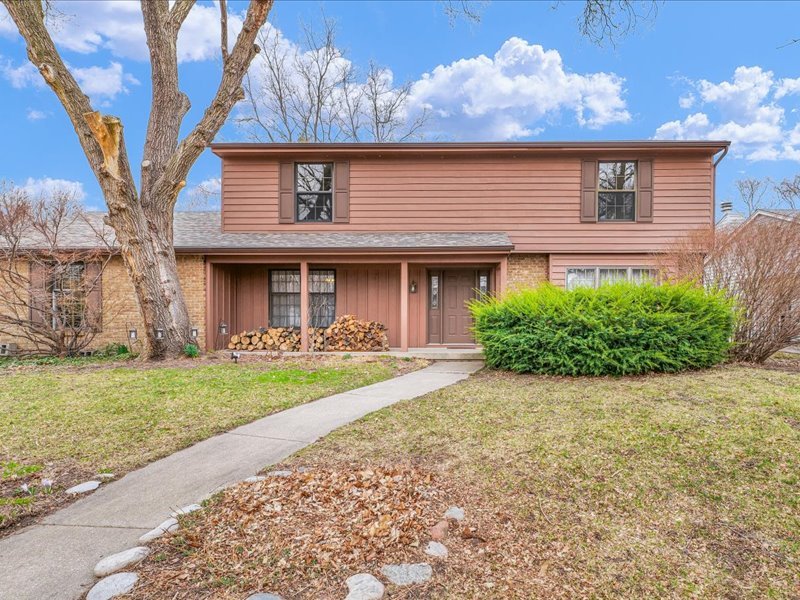2810 Prairie Meadow Drive Property Photo