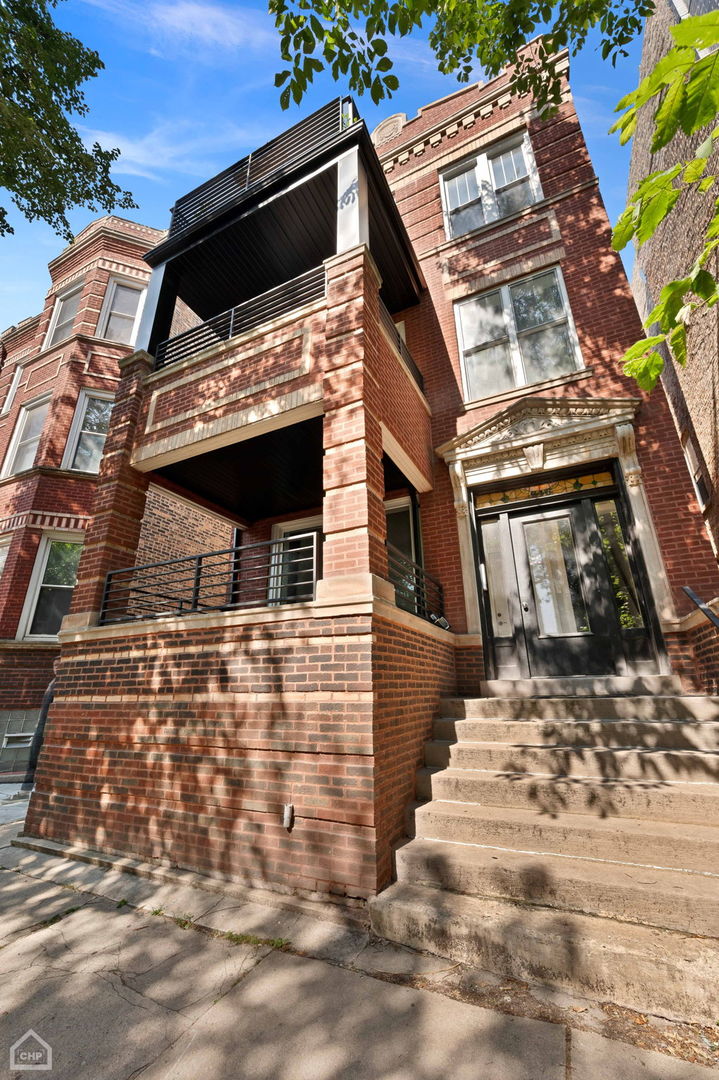 846 N Hoyne Avenue 3r Property Photo